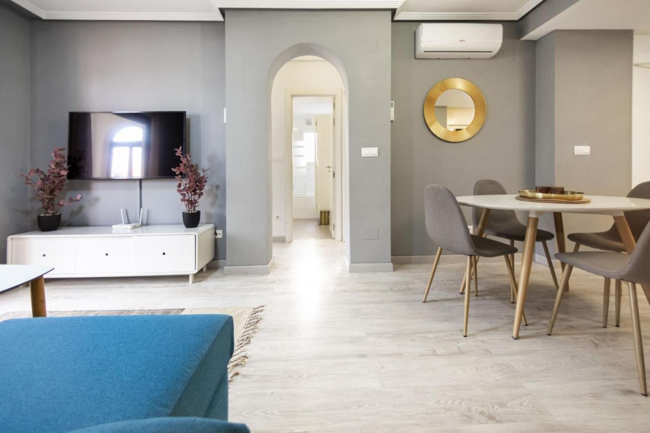 Altos Del Sol By United Renters Apartment