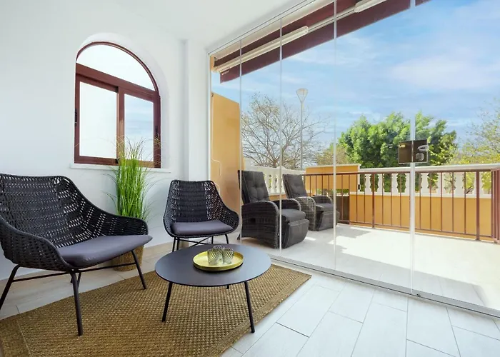 Altos Del Sol By United Renters